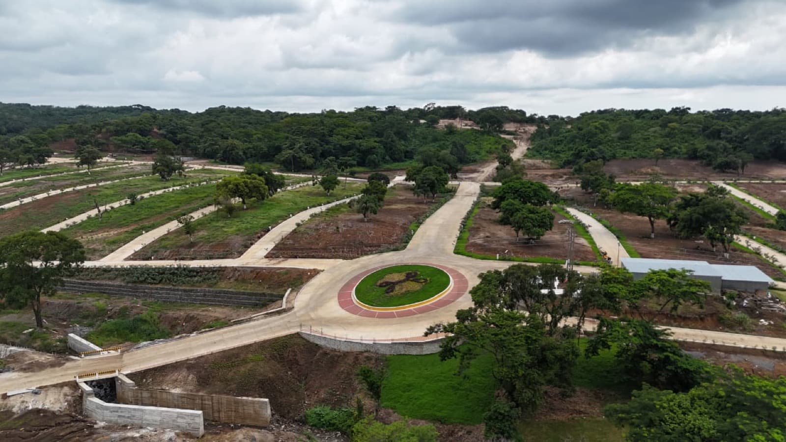 Buenaventura Patulul — vista adicional